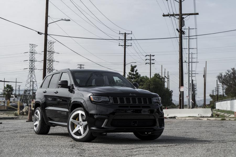  Jeep Grand Cherokee Trackhawk on Forgiato Wheels (FOH 5) 2018 года  (фото 1 из 7)